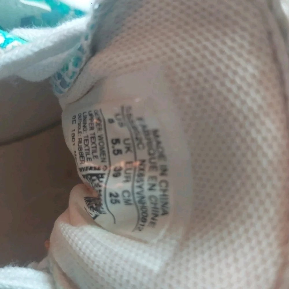 Converse All Star Paint Texture Floral sneakers women size 8 - Picture 5 of 8